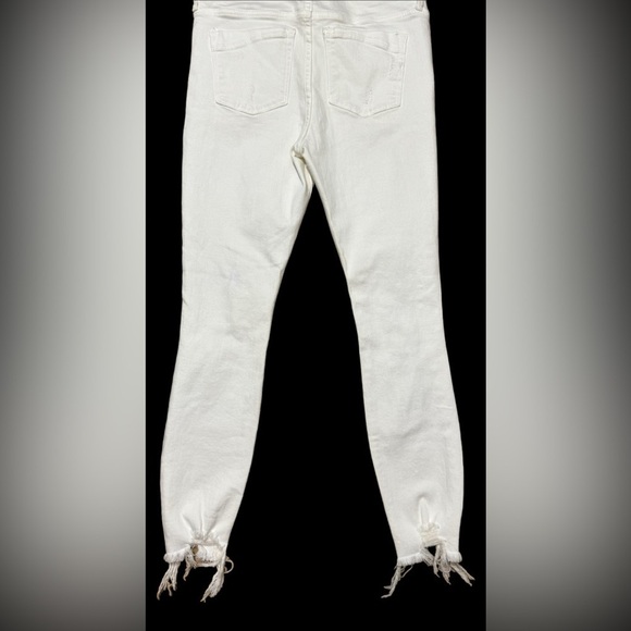 Express White mis rise Distressed straight Leg Jeans Stretch Raw Hem Women’s 4 - Picture 7 of 16